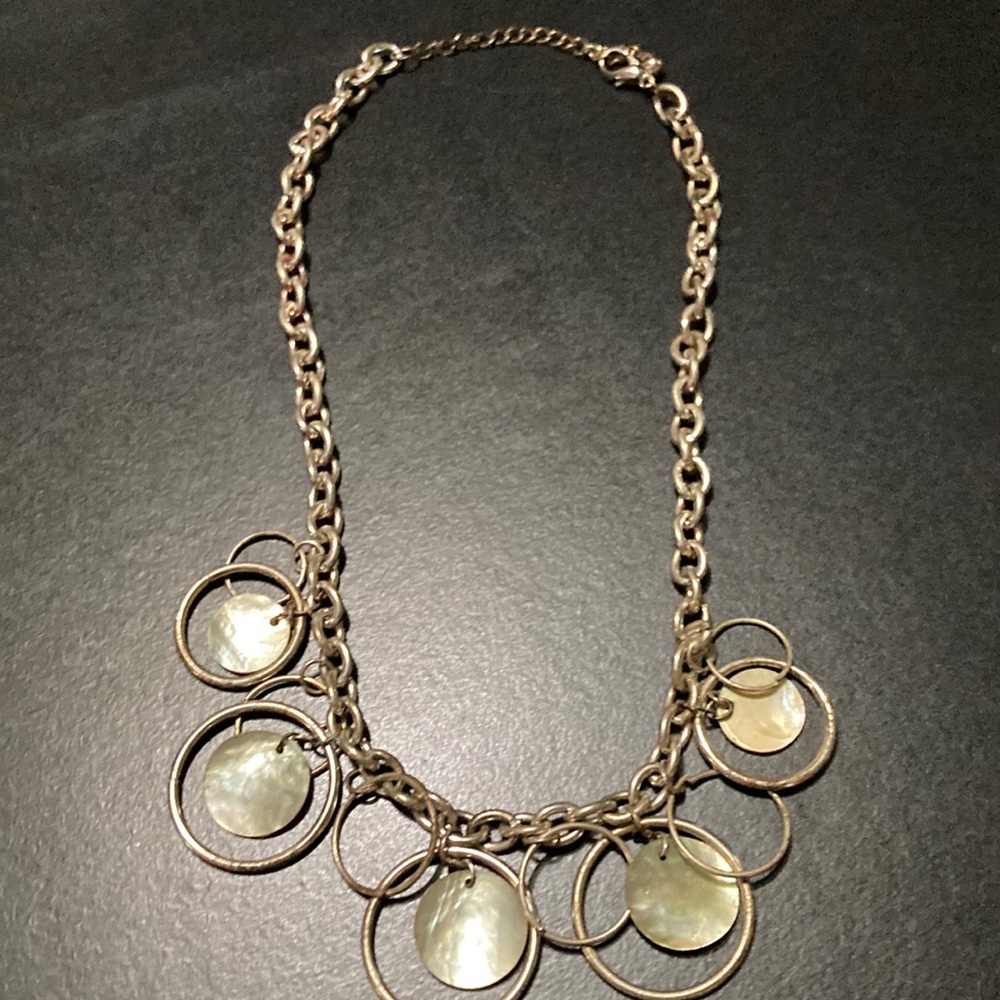 Mother of pearl and silver necklace